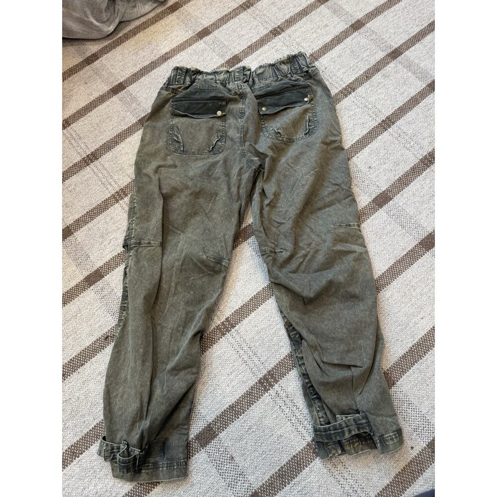 We The Free People Can’t Compare Slouch Pants Large Army Green Cargo - Picture 10 of 11